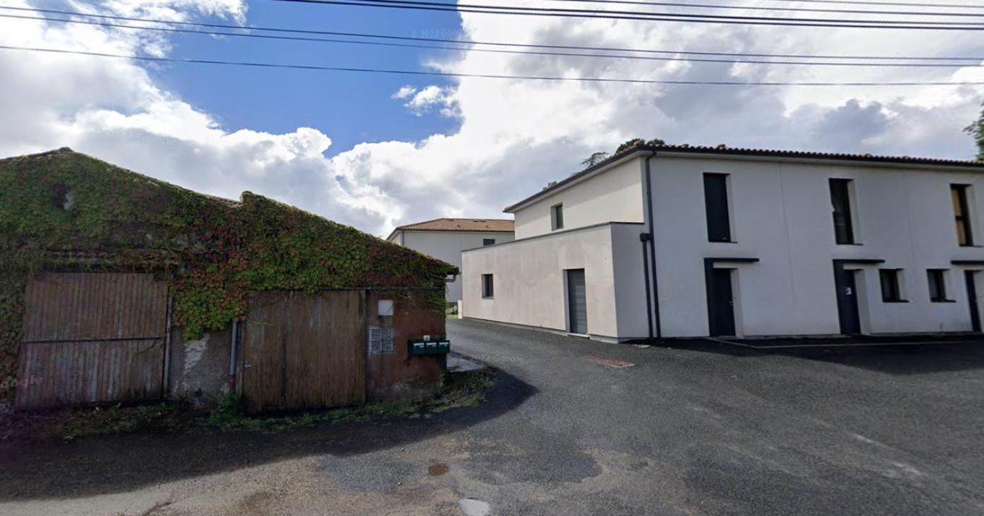 Du Vignoble A L'Atlantique - Residence Montifault Gites Du 2 Au 3 Pieces Le Pallet Exterior photo
